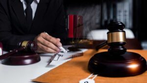 Διοικητικό πρωτοδικείο Λάρισας: Παράνομο το πρόστιμο που επιβάλει το ΣΕΠΕ για τη μη δηλωμένη εργασία. - Cibum.gr