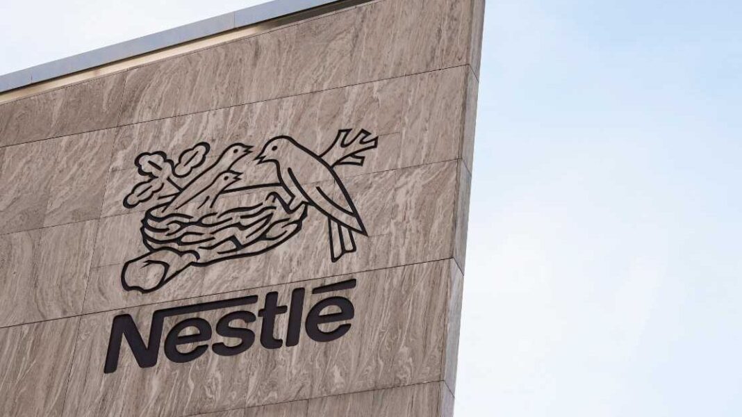 Nestle: Έρευνα για ανθρωποκτονία εξ αμελείας - έφοδος στο εργοστάσιο στη Γαλλία για τα θανατηφόρα κρούσματα E.coli - Cibum.gr