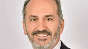 ΛΟΥΞ: Ποιος είναι ο Δ. Σιανδρής που αναλαμβάνει καθήκοντα COO - Cibum.gr