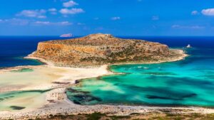 Δυτική Κρήτη- Τουρισμός: Αποκαλυπτικά στοιχεία για το προφίλ του αλλοδαπού τουρίστα σε έρευνα του ΜΑΙΧ - Cibum.gr