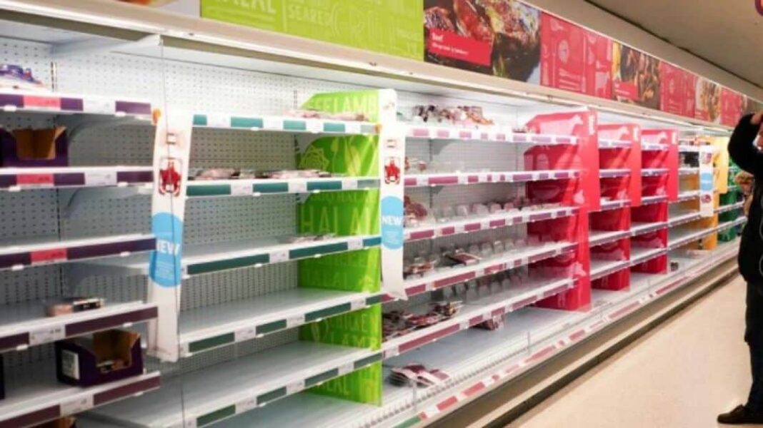 Βρετανία: Αδειάζουν τα ράφια στα σούπερ μάρκετ - Μεγάλες ελλείψεις σε προϊόντα - Cibum.gr