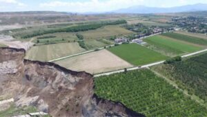 Φλώρινα: To παλιό ορυχείο στο Αμύνταιο μετατρέπεται σε αμπελώνα 1000 στρεμμάτων - Cibum.gr
