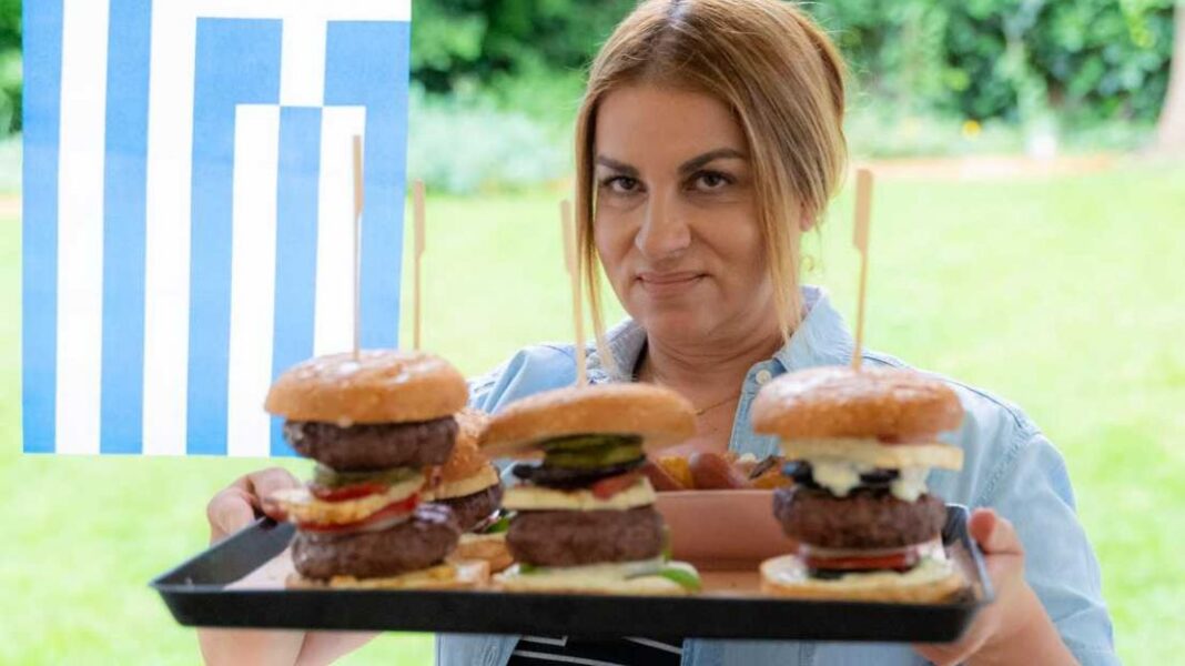 Euro … μπάρμπεκιου: Ελληνική συμμετοχή με burger μουσακά! - Cibum.gr