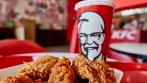 KFC: Η επικεφαλής παραδέχεται ότι τα γεύματα της αλυσίδας πρέπει να καταναλώνονται μόνο περιστασιακά! - Cibum.gr