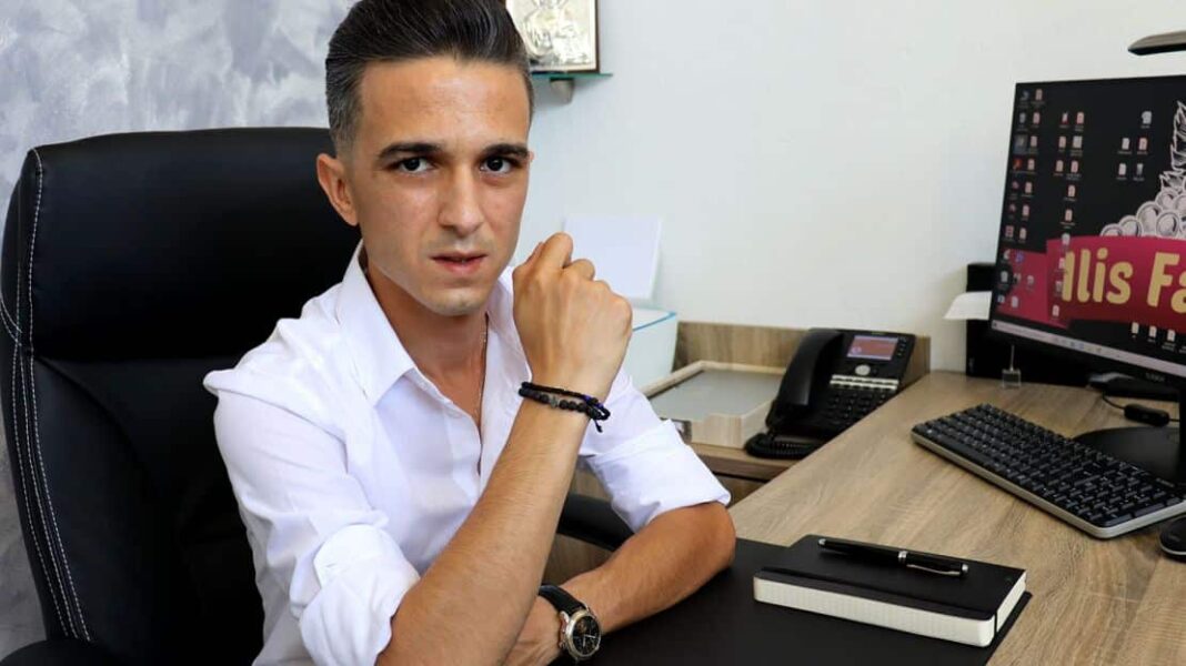 Από τεχνικός ηλεκτρολογικών συστημάτων αεροσκαφών παραγωγός κορινθιακής σταφίδας - Cibum.gr