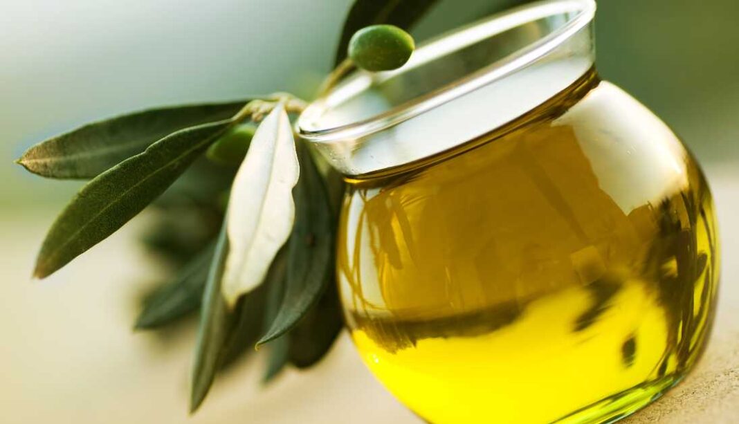 Νέα Απάτη με Ελληνικό ελαιόλαδο: Ανάκληση της πιστοποίησης ΠΟΠ σε εταιρεία - Cibum.gr