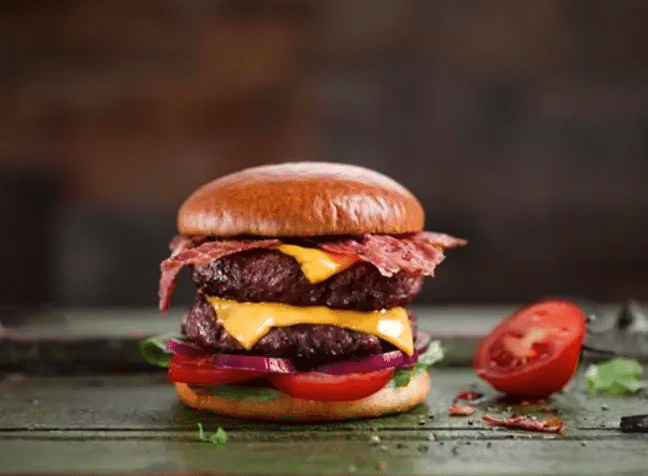 Empire State Burger: Το πιο παχυντικό burger στον κόσμο! - Cibum.gr