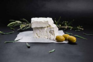 Η θέση του Συνδέσμου Ελληνικής Κτηνοτροφίας για την αφαίρεση πιστοποίησης φέτας ΠΟΠ από την τρικαλινή εταιρεία - Cibum.gr