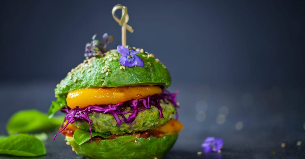 Flower Burgers: Νέο κατάστημα για την ξεχωριστή αλυσίδα φυτικών burger - Cibum.gr