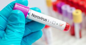 100 έφηβοι με οξεία γαστρεντερίτιδα λόγω Norovirus - Είχαν πάει για σκι σε κατασκήνωση στη Γαλλία - Cibum.gr