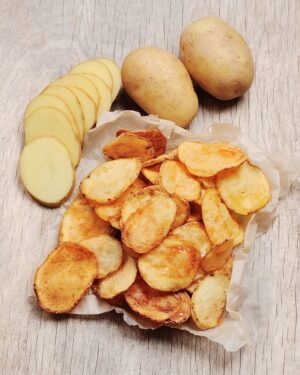 Chips: Πώς να φτιάξετε τα δικά σας σπιτικά πατατάκια - Cibum.gr