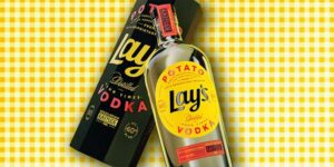 Νέα κυκλοφορία: Τα πατατάκια Lay's... τώρα και σε βότκα! - Cibum.gr