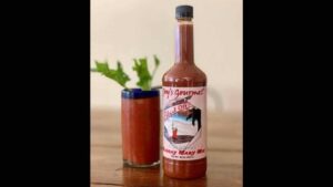 Γιατί ανακλήθηκαν μπουκάλια Bloody Mary λίγες ημέρες πριν τα Χριστούγεννα