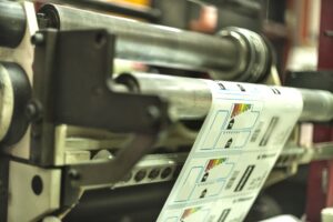Βιομηχανία ετικετών συσκευασιών: Ανησυχία για τις διακοπές στην εφοδιαστική αλυσίδα – Μεγάλες ελλείψεις πρώτων υλών