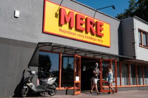 MERE: Σταματούν τα σχέδια επέκτασης και στη Βρετανία λόγω του πολέμου