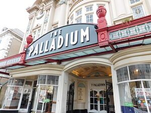 Η Wetherspoons σταματάει να πουλάει τη ρωσική Baltika Lager σε όλες τις παμπ της αλυσίδας