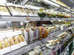Οι “ύπουλοι” τρόποι με τους οποίους οι εταιρείες χρεώνουν το ίδιο ποσό για λιγότερη ποσότητα προϊόντος