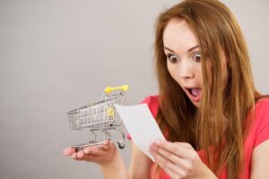 Ανατιμήσεις τροφίμων: Ποια μεγάλα σουπερμάρκετ βάζουν πλαφόν στις τιμές