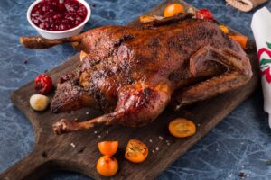 Αυτό και αν είναι “fast food”: Καταβρόχθισε 930 γραμμάρια πάπιας σε 5 λεπτά