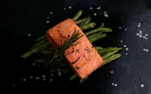 Ο vegan σολομός κερδίζει έδαφος – Άλλη μία startup, λανσάρει σολομό από… μπιζέλι