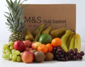 Η Marks & Spencer αφαιρεί τις ημερομηνίες «best before» από φρούτα και λαχανικά