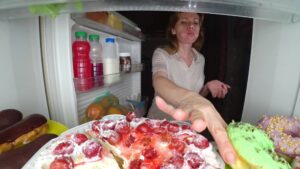 Τέλος στη λαιμαργία βάζει νέα έρευνα για τον έλεγχο της διατροφικής συμπεριφοράς μέσω του εγκεφάλου