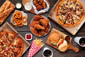 Γιατί το fast food μας παχαίνει; (Και δεν είναι μόνο θέμα θερμίδων)