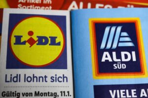 Η Lidl Βρετανίας κατηγορείται για παραπλανητική διαφήμιση από την Aldi