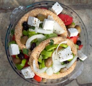 Η “koulourosalad” Θεσσαλονίκης ταξιδεύει στο Λονδίνο