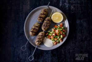 Παγκόσμια πρωτιά για το καλλιεργημένο αρνάκι!