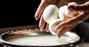 “Πόλεμος” Γερμανίας – Ιταλίας για την Mozzarella