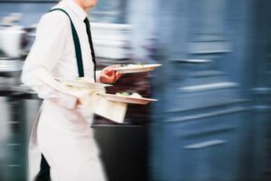 Υποχρεωτική η προσθήκη στην κλαδική ΣΣΕ Επισιτισμού