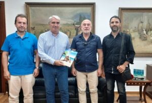 Συνάντηση του ΥφΑΑΤ Σ. Κεδίκογλου με την Ομοσπονδία Μελισσοκομικών Συλλόγων Ελλάδος