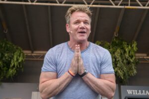 Gordon Ramsay: Σοκάρει και φέτος η τιμή για Χριστουγεννιάτικο δείπνο στο εστιατόριό του
