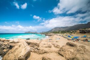 Τσατσαρωνάκη: Ξενοδοχείο σε περιοχή Natura;