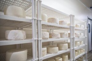 Εξοπλισμός: Στοιβαζόμενο πλαστικό πλέγμα κατάλληλο για τρόφιμα