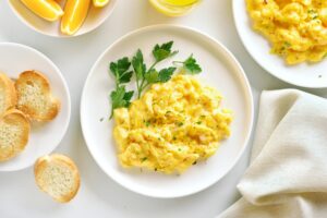 Nestlé: Λανσάρει εναλλακτική αυγών σε σκόνη για ομελέτες ή scrambled eggs