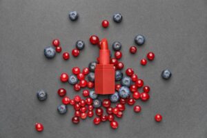 Κόκκινο κραγιόν με εκχύλισμα cranberry που απενεργοποιεί πλήρως τους μύκητες και τα βακτήρια