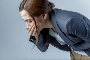 Ναυτία: Πώς να τη θεραπεύσετε στο σπίτι