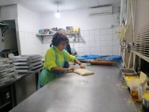 Πως φτιάχνεται η μπουγάτσα στο ELLE Ιταλίας!