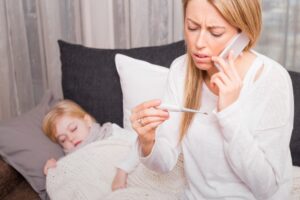 “Μη φοβάστε τον υψηλό πυρετό” – Οδηγίες για τον παιδικό πυρετό από την Ελληνική Παιδιατρική Εταιρεία