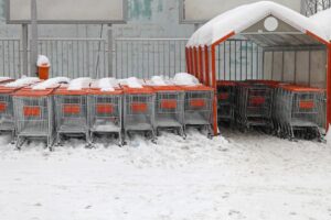 Σε ποιες περιοχές απαγορεύεται αύριο το delivery και μέχρι ποια ώρα