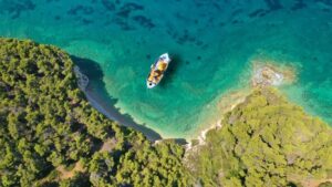 Kαινοτομία για την μείωση των πλαστικών μπουκαλιών στην Αλόννησο