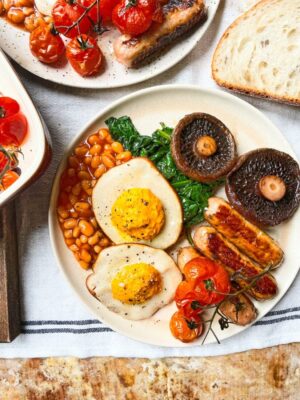 Πώς να φτιάξετε νηστήσιμα (και vegan) τηγανητά αυγά