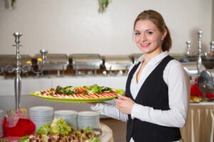 Έλληνες Ξενοδοχοϋπάλληλοι: Προτεραιότητες και ανάγκες στην εργασία – Μελέτη του ΕΑΠ