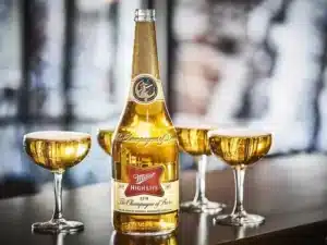 Ευρώπη: Καταστράφηκαν σχεδόν 2.400 αμερικάνικες μπύρες «The Champagne of Beers» μετά από Γαλλική παρέμβαση
