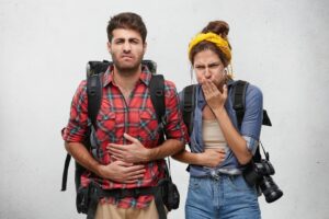 Αντιμετώπιση τροφικών δηλητηριάσεων κατά τη διάρκεια ταξιδιού – Τρόποι πρόληψης και δράσης