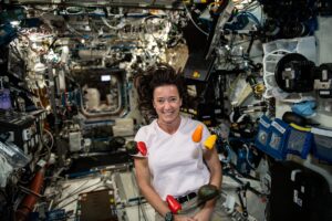 NASA: Παραγωγή τροφίμων για τους αστροναύτες από την… αναπνοή τους!