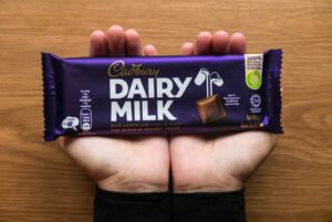Σοκολάτες Cadbury ανακαλούνται λόγω Listeria
