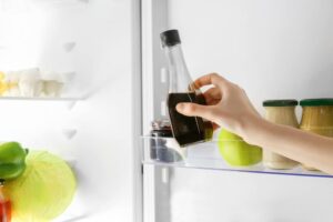 Η απόλυτη σύγχυση σχετικά με το ποια τρόφιμα χρειάζονται ψυγείο και ποια ντουλάπι